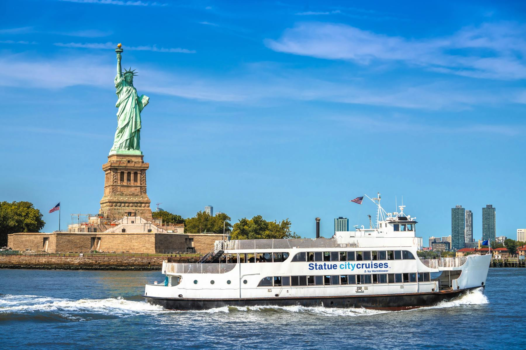Statue of Liberty & Ellis Island Tickets: Ferry from Manhattan - Photo 1 of 12